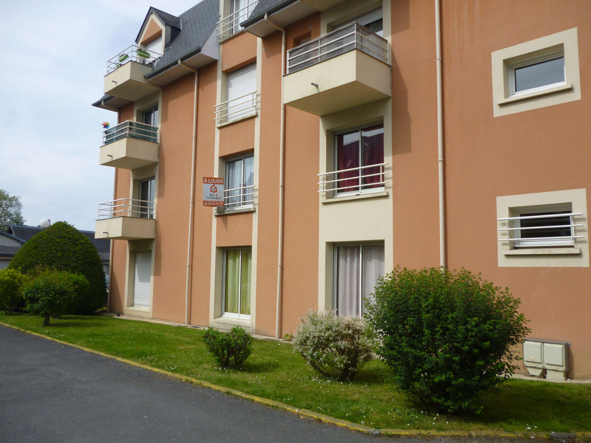 location appartement 20.6m² Lisieux Réf DILAP140002964